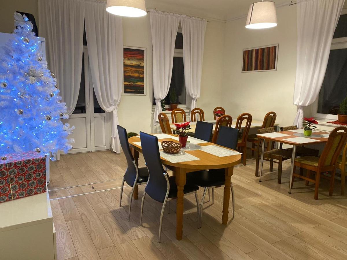 Hostel Piaseczno Piaseczno  Esterno foto