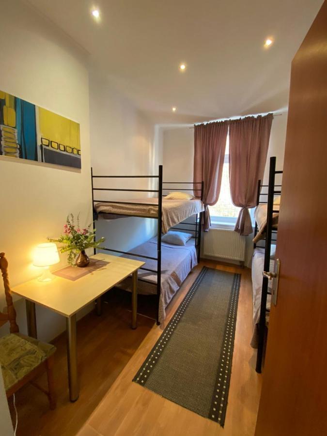 Hostel Piaseczno Piaseczno  Esterno foto